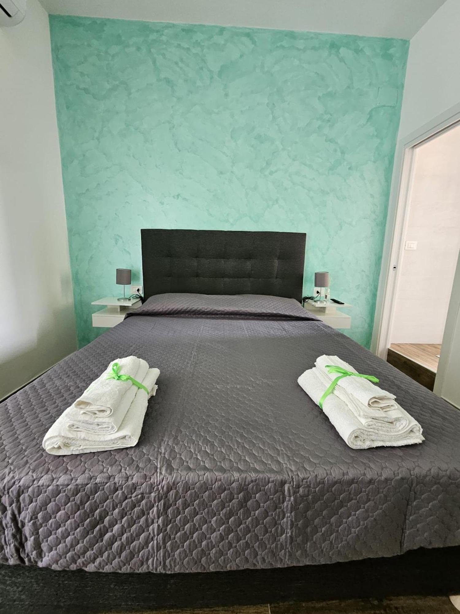 B&B Pietre Preziose 萨莱诺 外观 照片